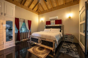 One Love Luxuray Guesthouse